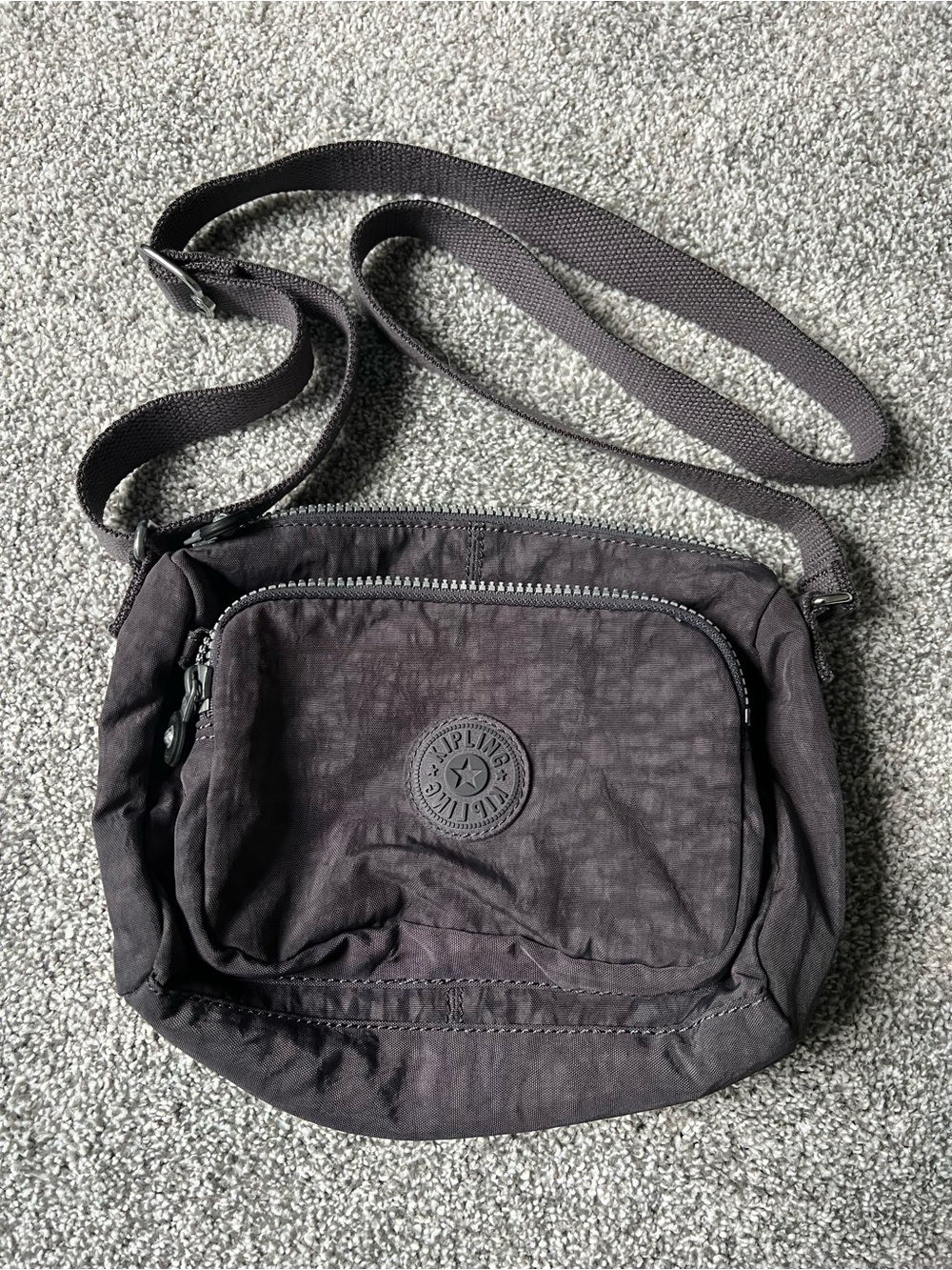 Kipling Small Crossbody Bag in Grey